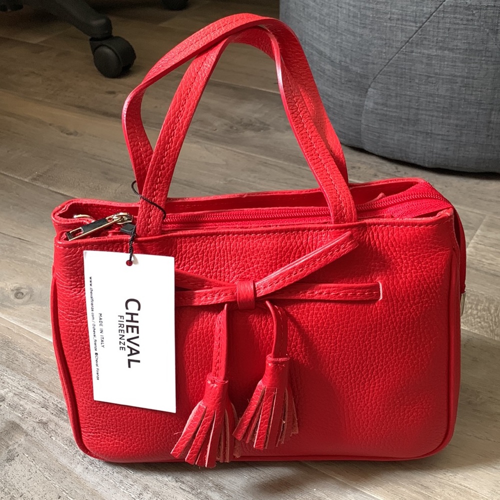 CHEVAL Firenze Made in Italy genuine Leather Crossbody handbag.